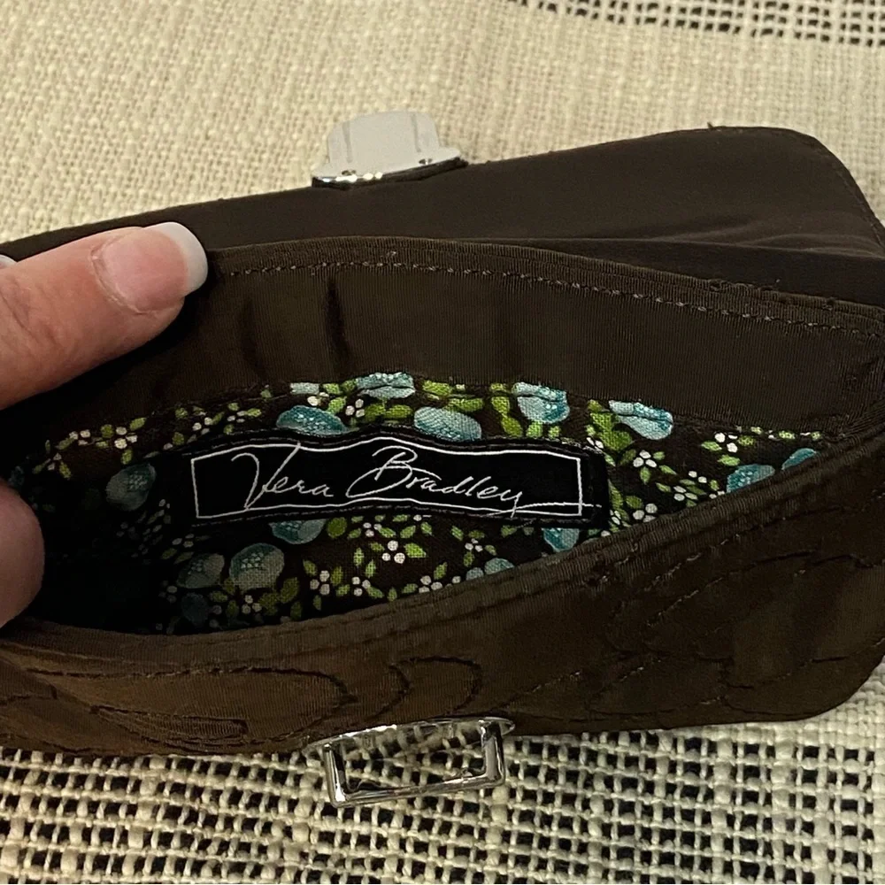 VERA BRADLEY / Espresso Flap ID Key Chain Wallet